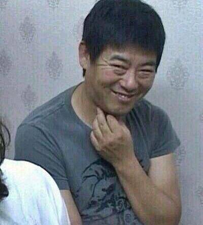 성동일 짤 움짤 모음 (짜증 경멸 기쁨 만족 퇴근 간절 화남 출근 황당 등) 이미지 2